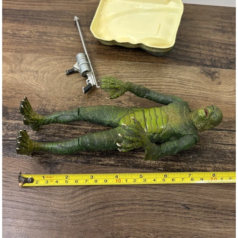 Universal Monsters Creature From The Black Lagoon 8.5